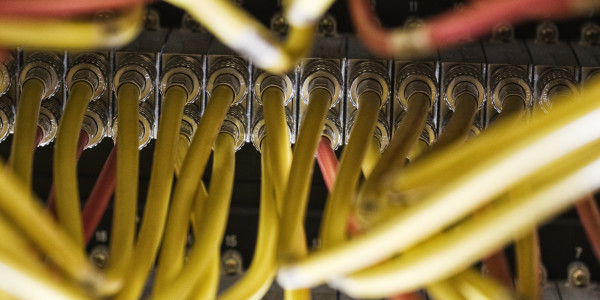 Certificado / Certificación de ICT Telecomunicaciones en Barcelona · Comunicaciones mediante firewalls, VPNs y cifrado